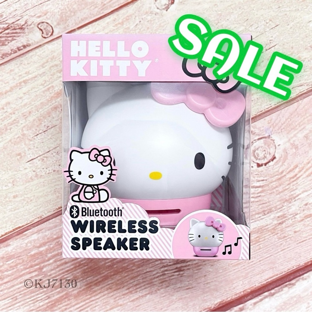 Sanrio Hello Kitty Bluetooth Pink Portable Rechargeable Wireless Speaker NIB